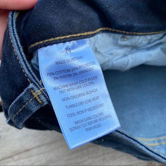 NWT Slink woman's Boyfriend plus curvy  jeans - Picture 9 of 13